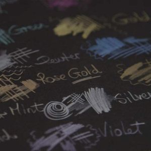 Crayons de couleurs intenses Metallic Derwent pour papier foncé