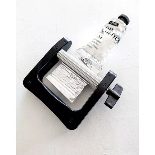 Presse tube de peinture Presse tube de peinture