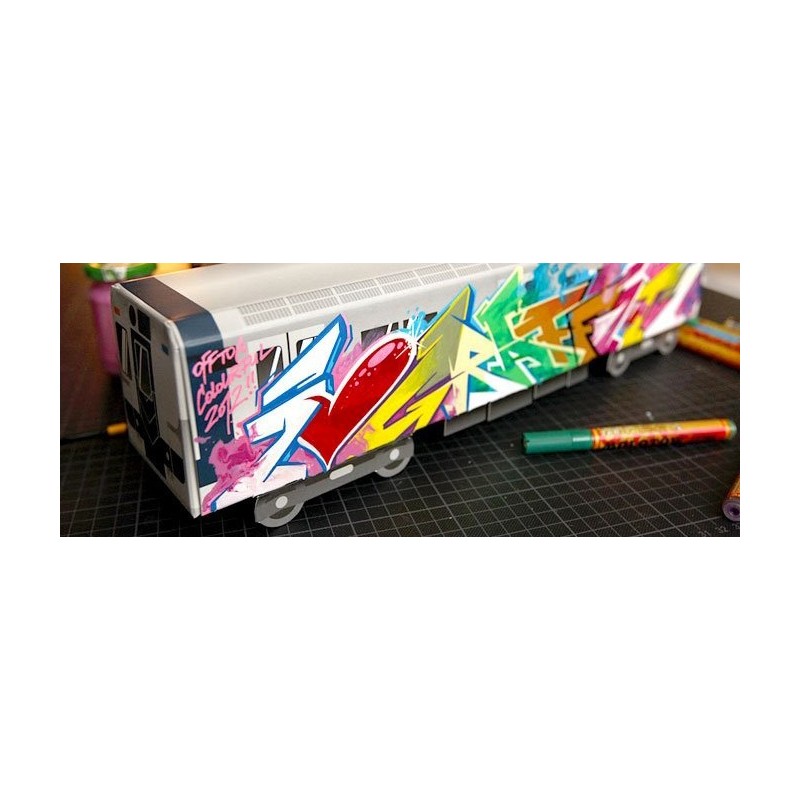Métro"Paris" en carton à customiser de Molotow