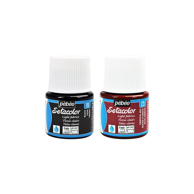 Peinture pour tissu clair Setacolor de Pébéo,
