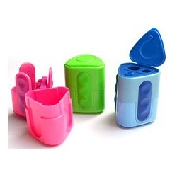 Taille-crayon en plastique, 2 usages, avec réservoir