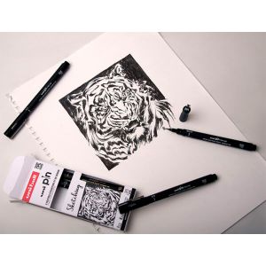 Dessin et écriture avec le set de 5 feutres Uni Pin - Sketching