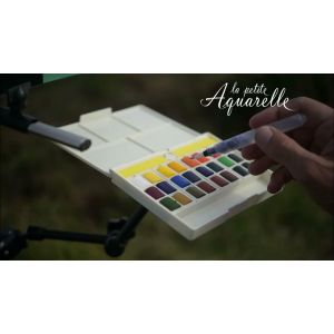 Set aquarelle mains libres La petite Aquarelle - 24 demi-godets - Format de voyage pratique, compact et facile à transporter - C