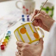 Loisirs créatifs : peinture sur verre, patine, modelage, enfant